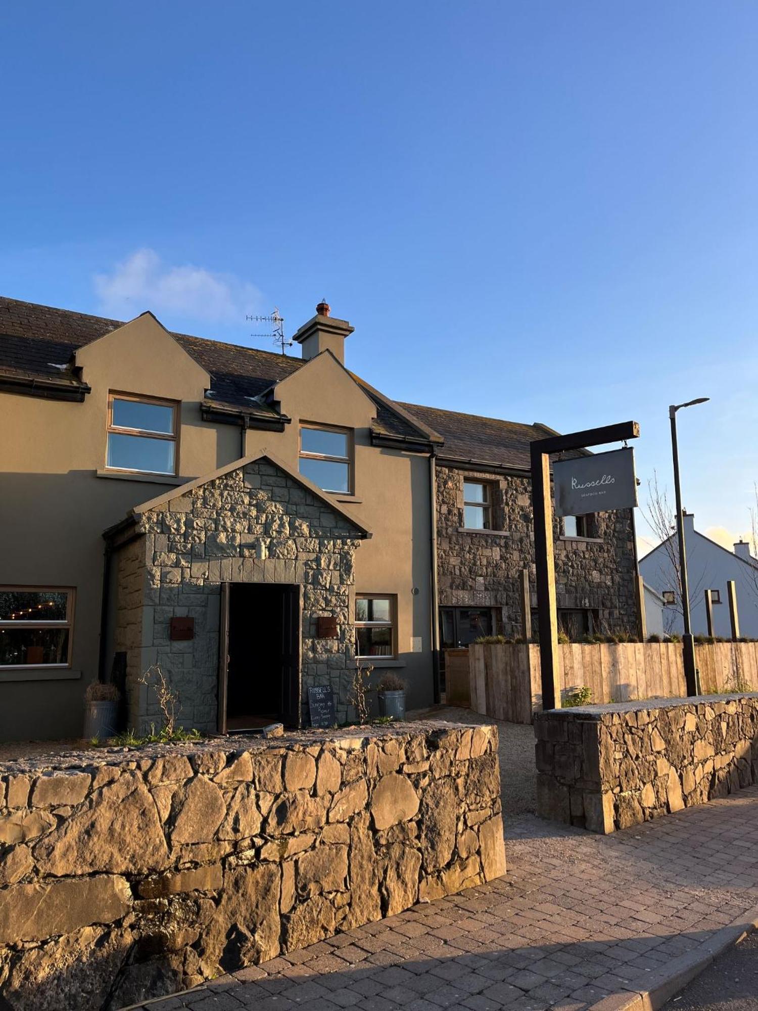 Fiddle + Bow Hotel Doolin Exterior photo